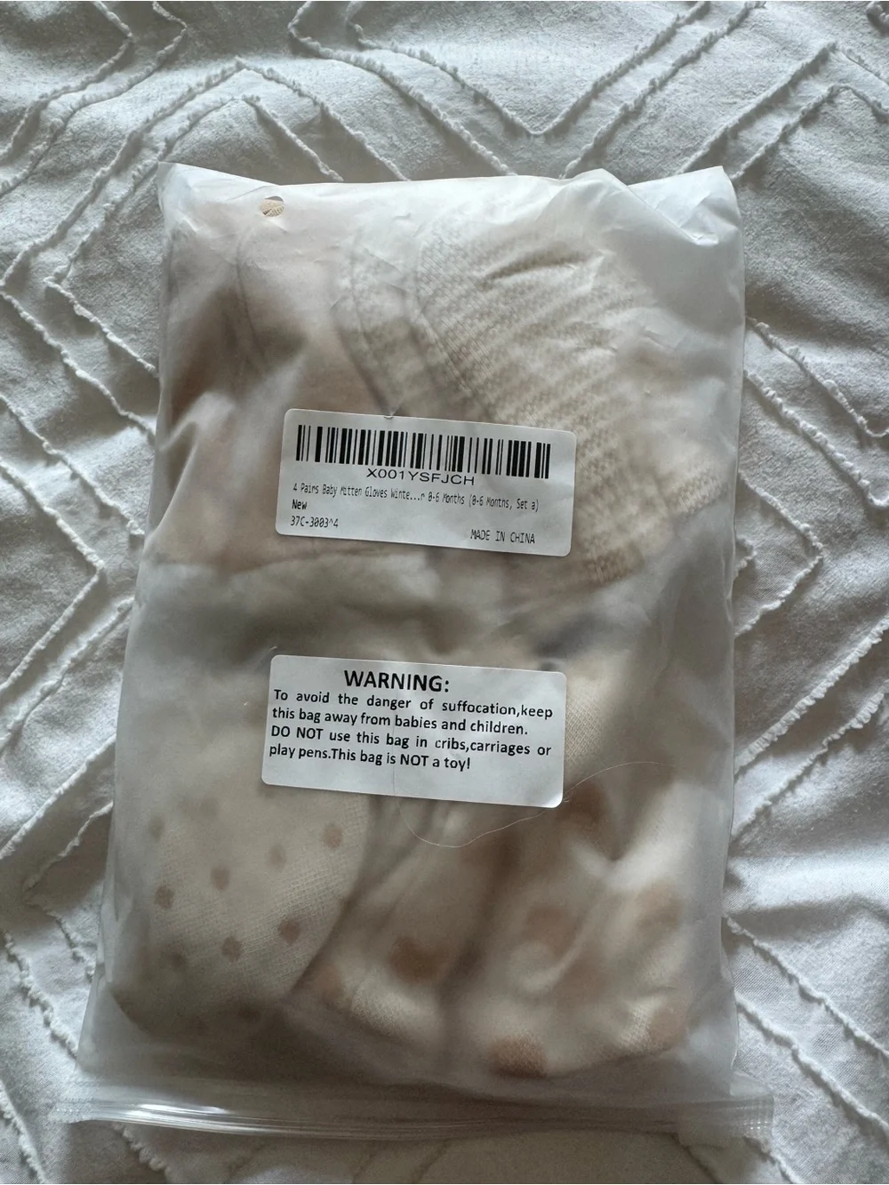Neutral Beige Baby Mittens Set